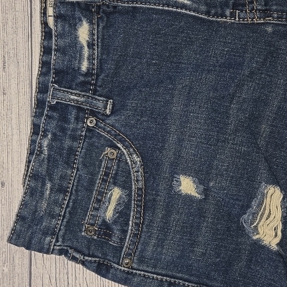 Free People Women's Distressed Denim Shorts Blue Size 30 - Picture 3 of 11
